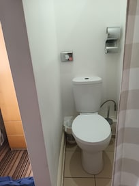 No door!
