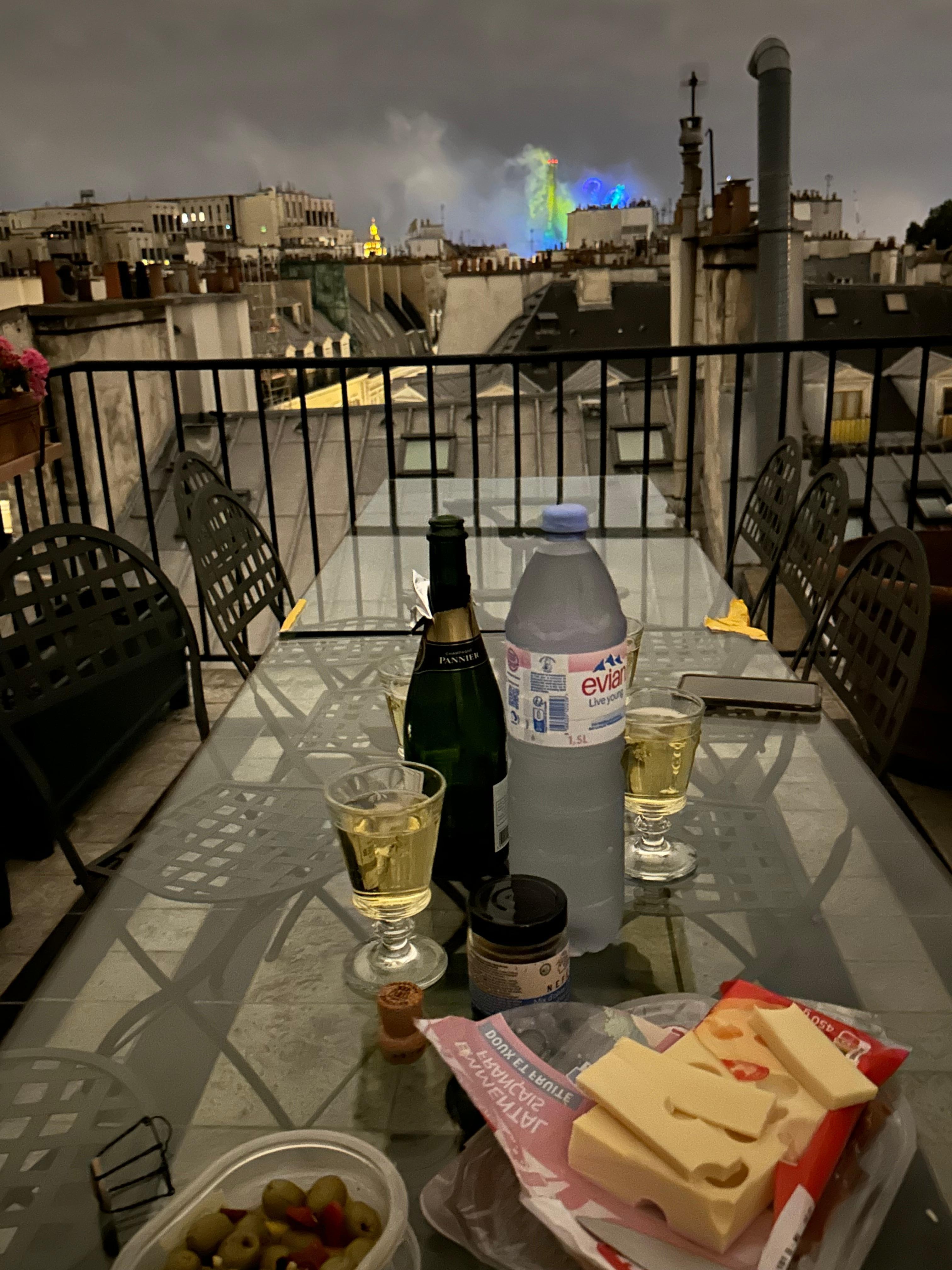 Rooftop wine time!