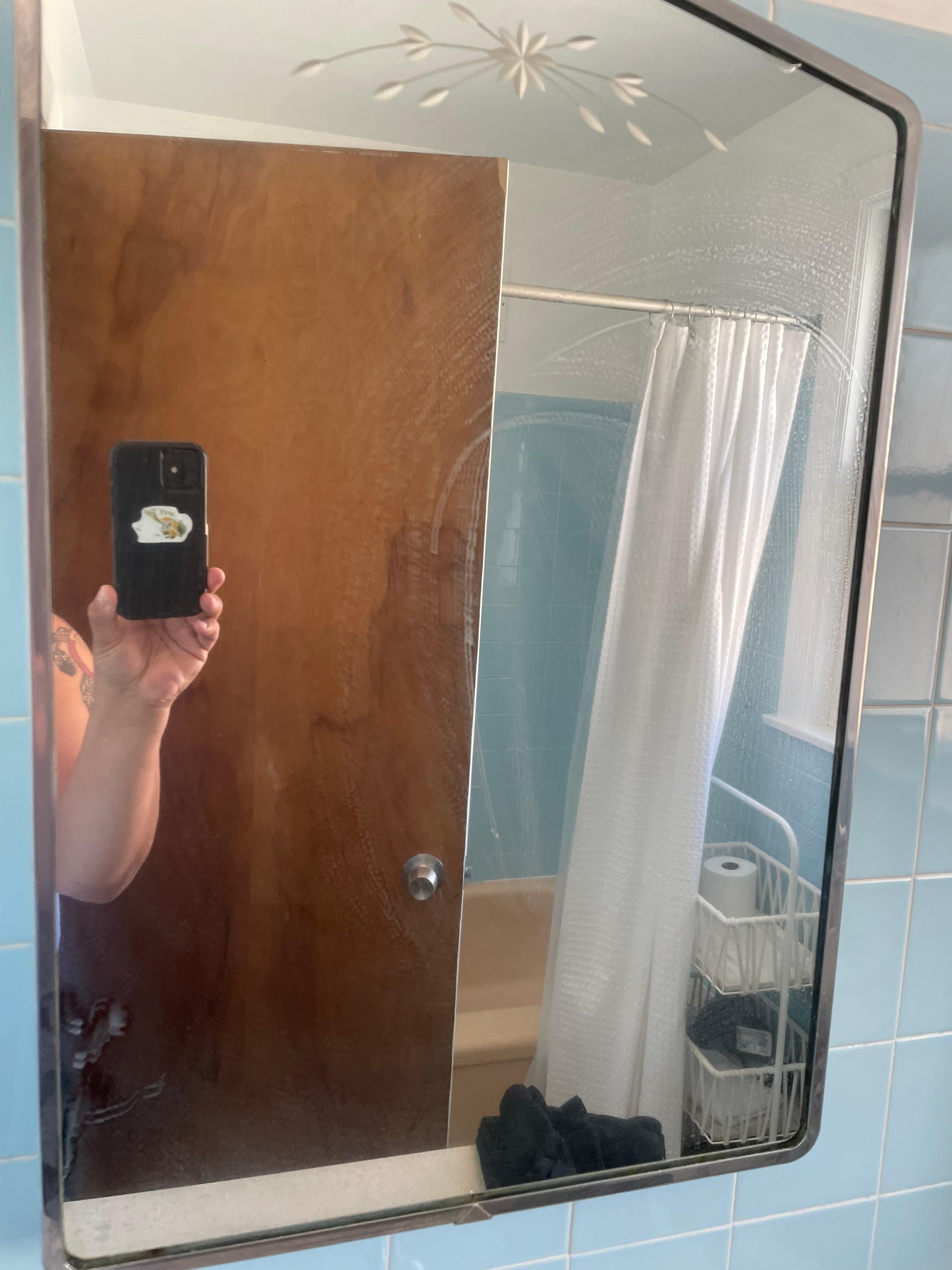 Dirty mirror