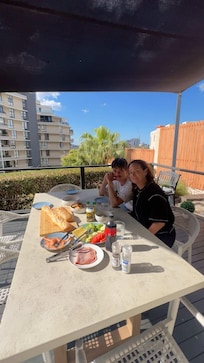 Lunch on the deck