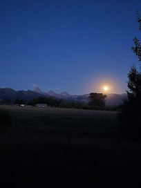 Moon rise over the Tetons