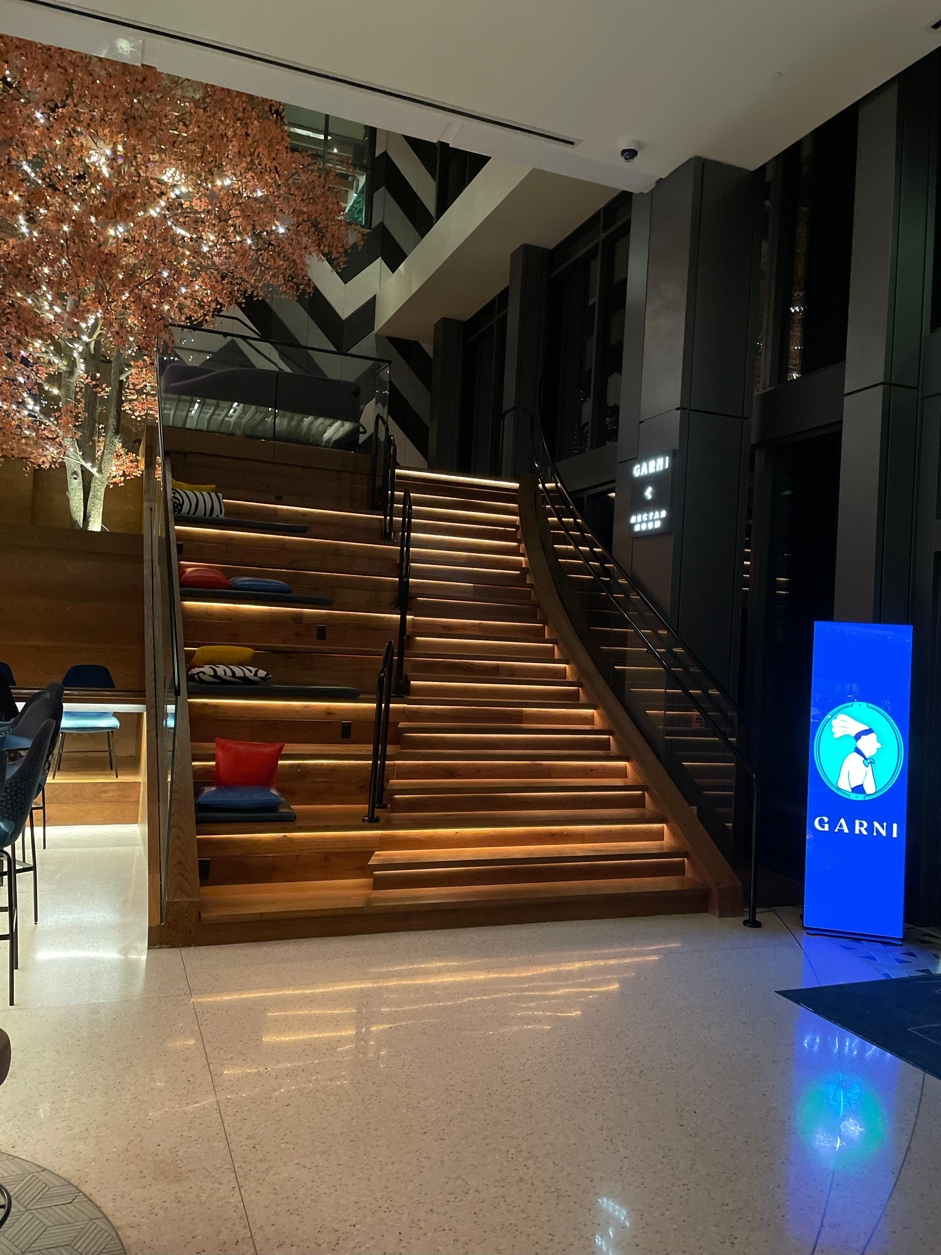 Bacan up to Gardi at night