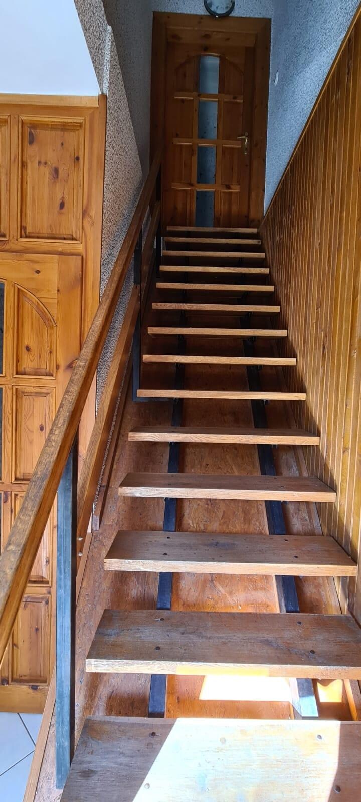 Treppe in die Wohnung 
