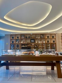 Cage Sofia with very nice selection and coffee