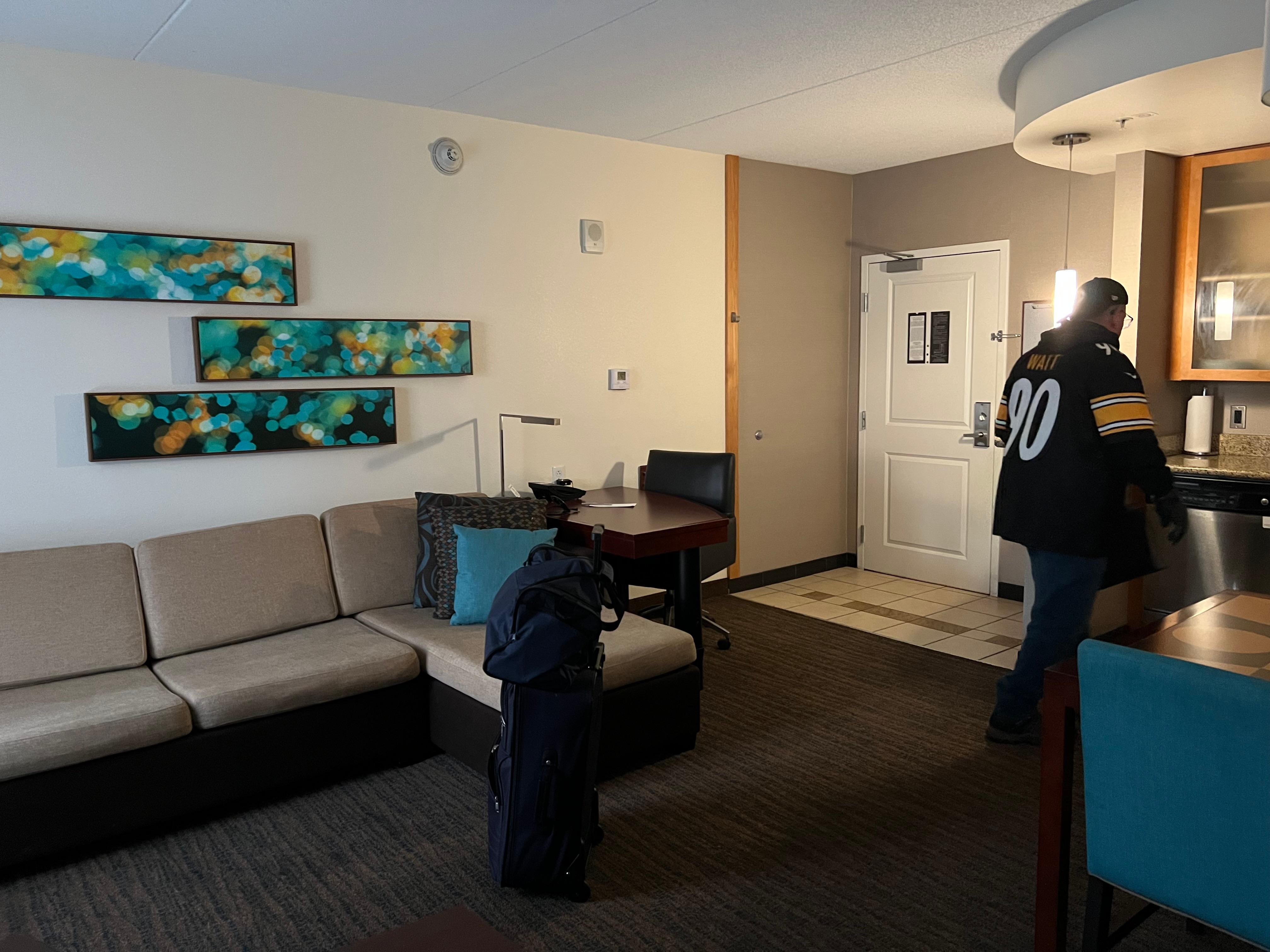 Kitchen well equipped 