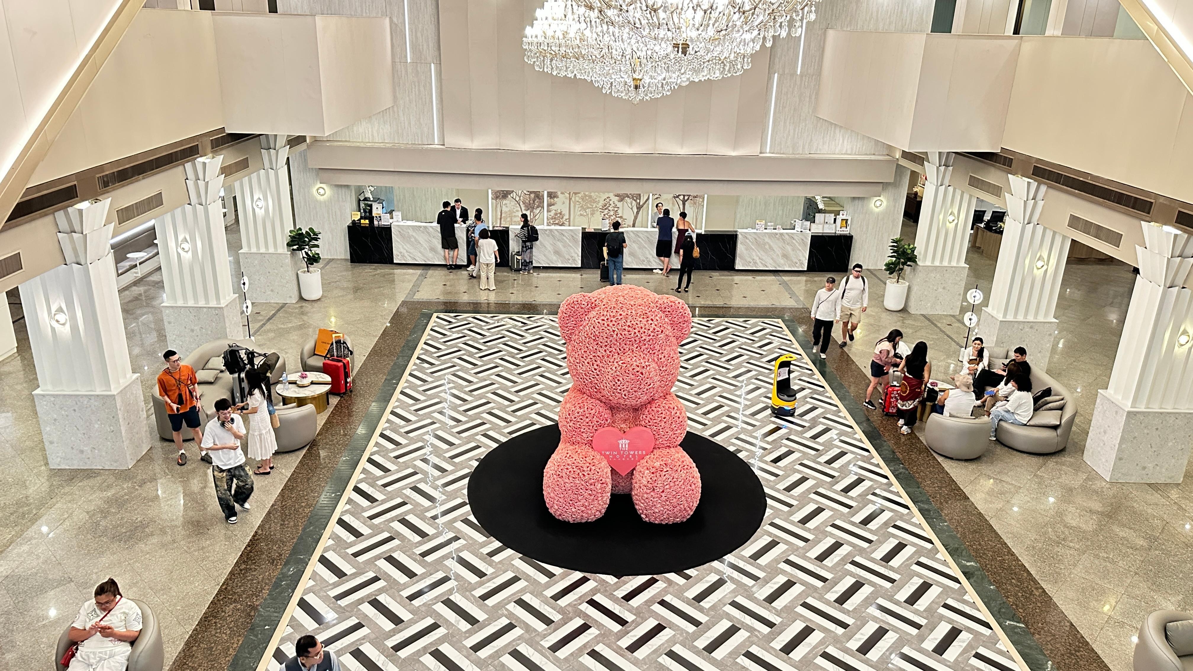 Hotel Lobby
