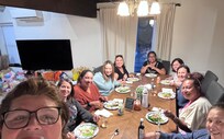 Big dining table, perfect for big groups!