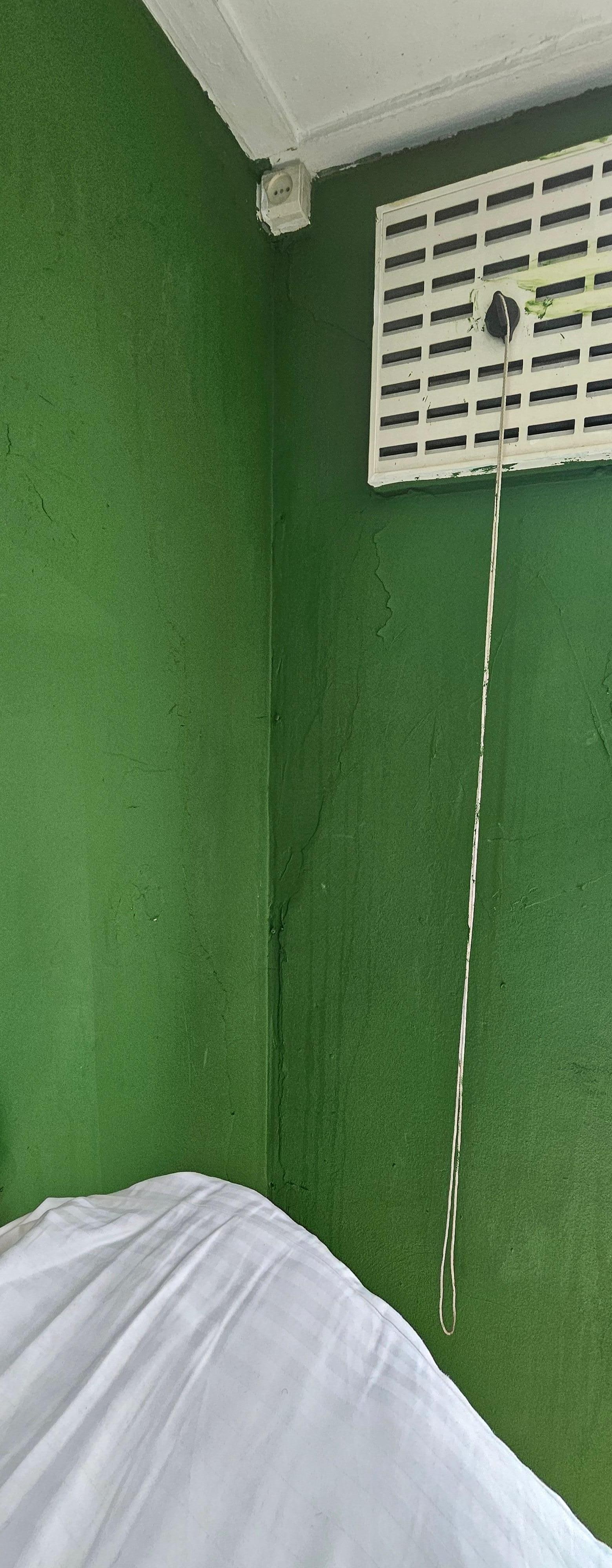 Bedroom plug 