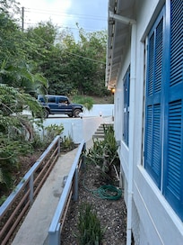 We rented a vehicle about halfway through our vacation. The driveway is pretty steep and does require the ability to turn around for when you want to leave. You should have a very good driver who is confident to drive on the left side of the road.