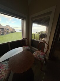Indoor and outdoor dining overlooking the ocean.