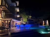 The pool!!