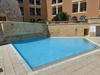 Piscine bébé sans aucun jeux