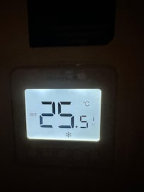 Set the thermostat at 25 when went to bed.
