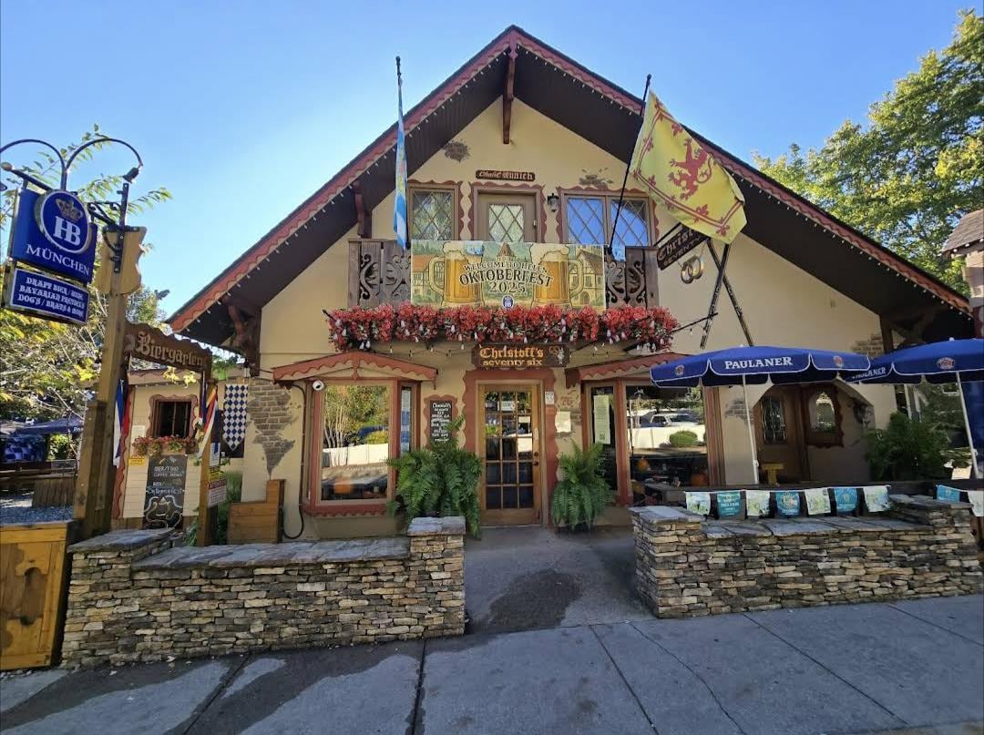 Restaurant on the bottom, room up top