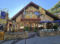 Restaurant on the bottom, room up top