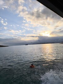 Por do Sol no passeio de barco.