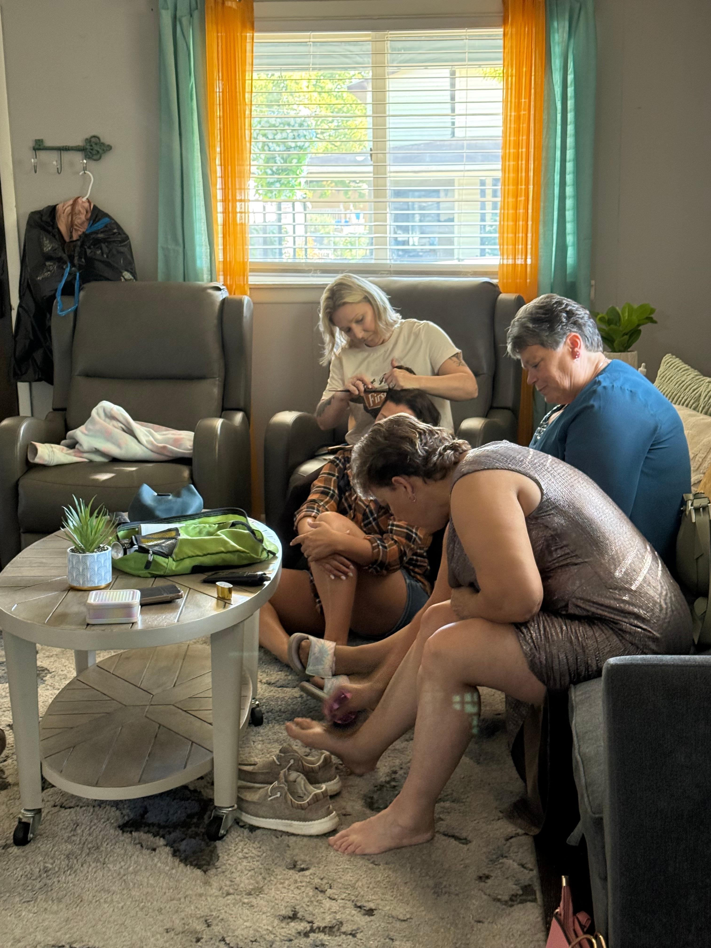 Girls getting ready for the wedding! 