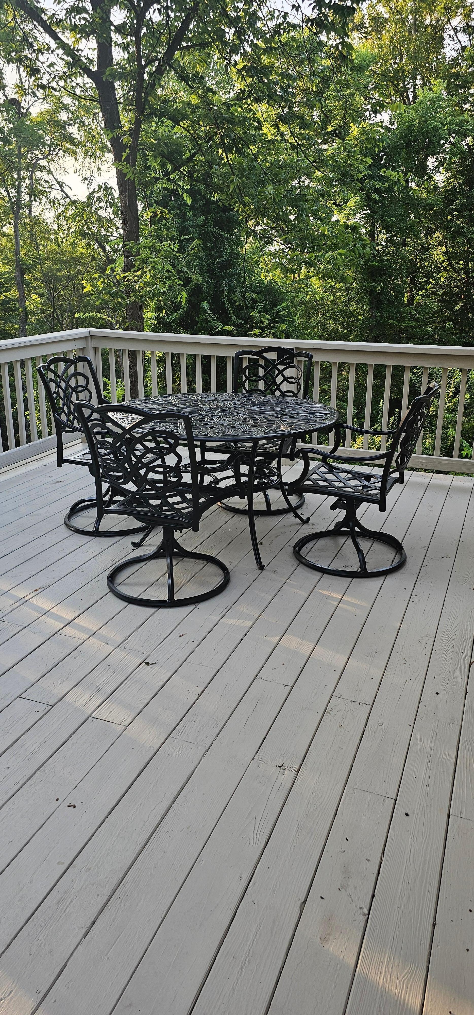 Nice outdoor deck