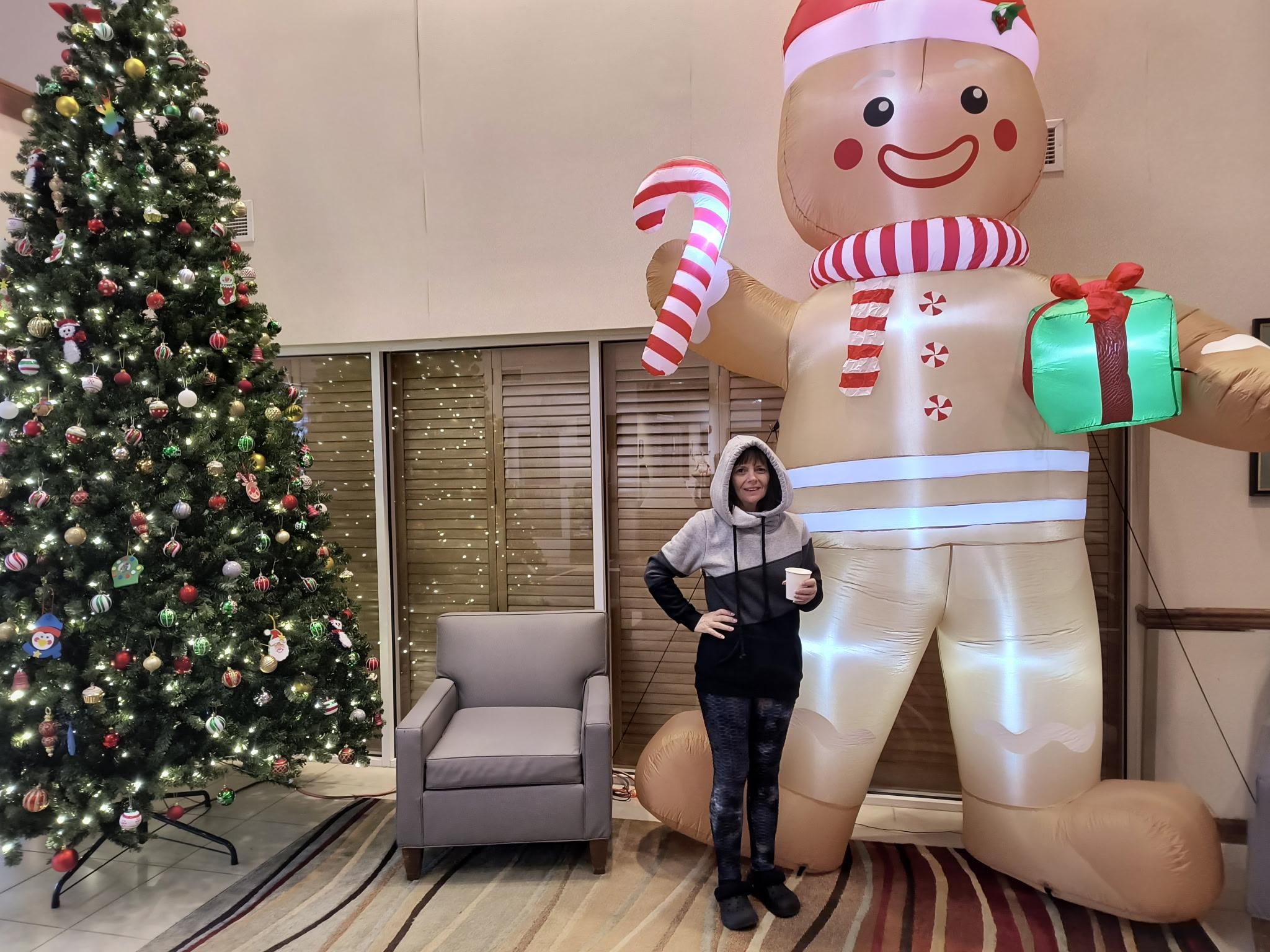 The front desk area , they had it decorated so nicely.  