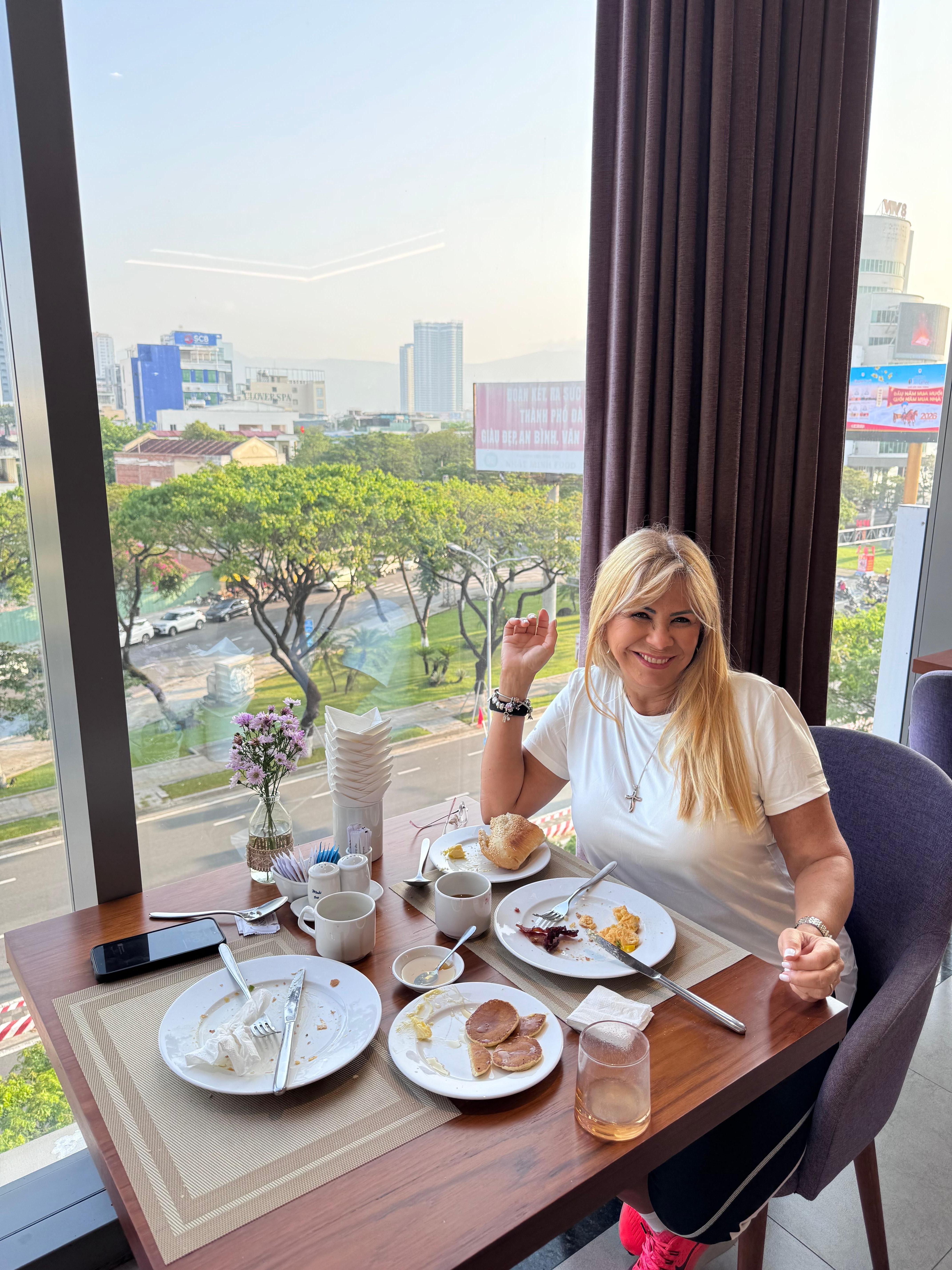 Delicious breakfast bigget