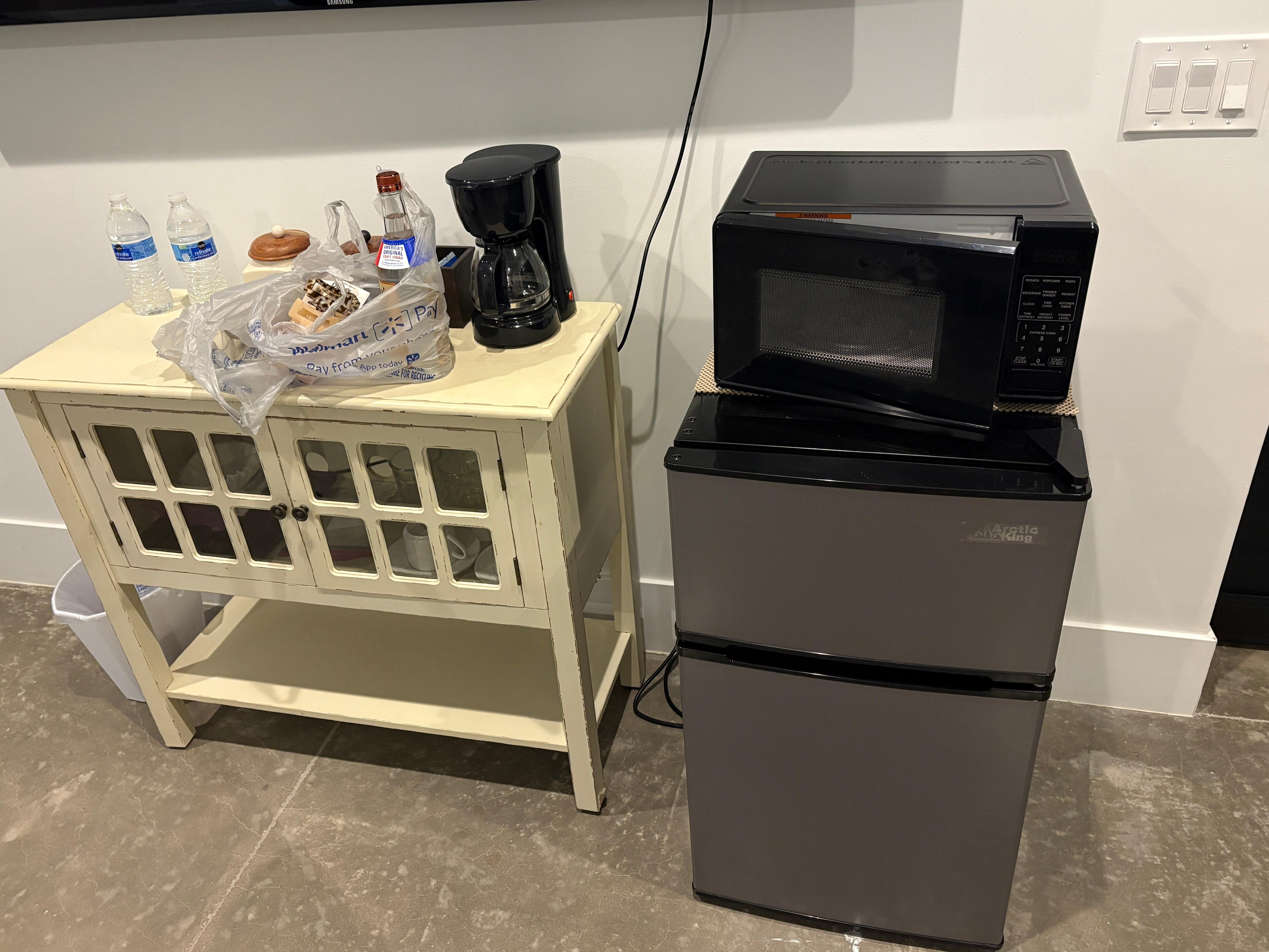 Was expecting a whole house and kitchen this is what we had