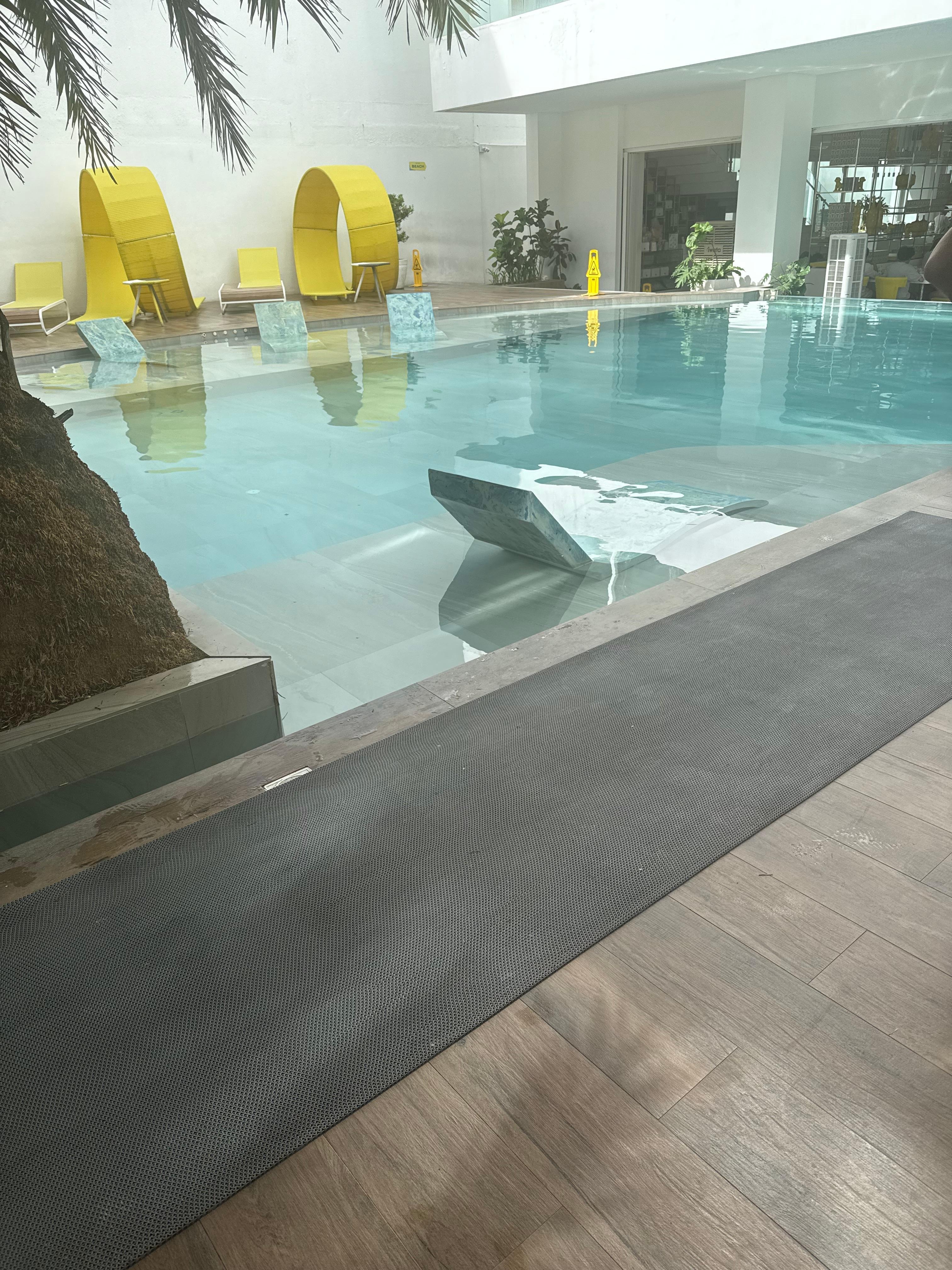 View from room and only few steps at breakfast restaurant. 