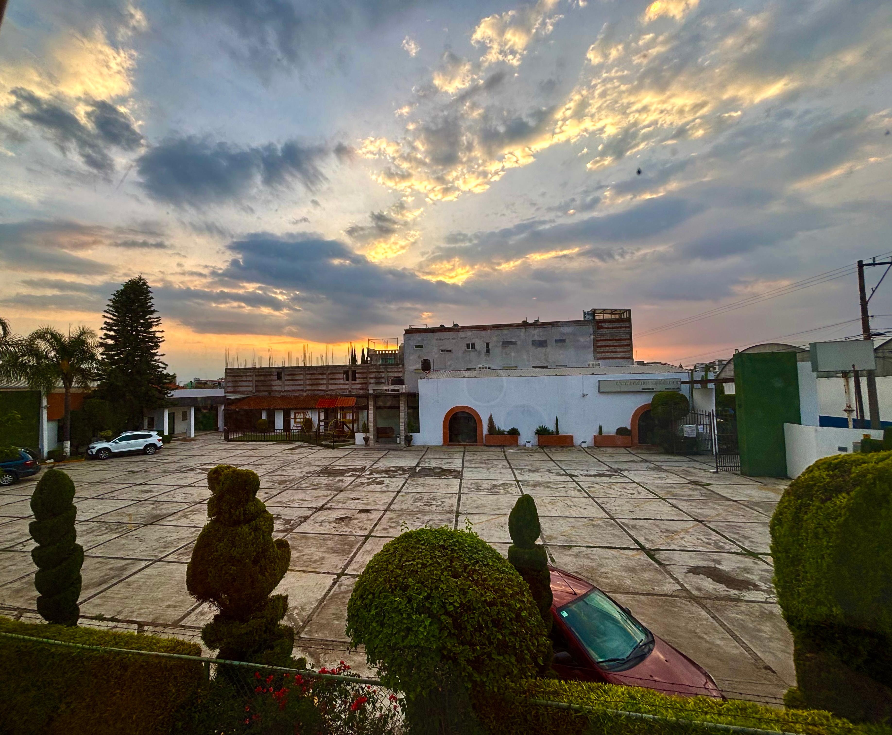 Estacionamiento.