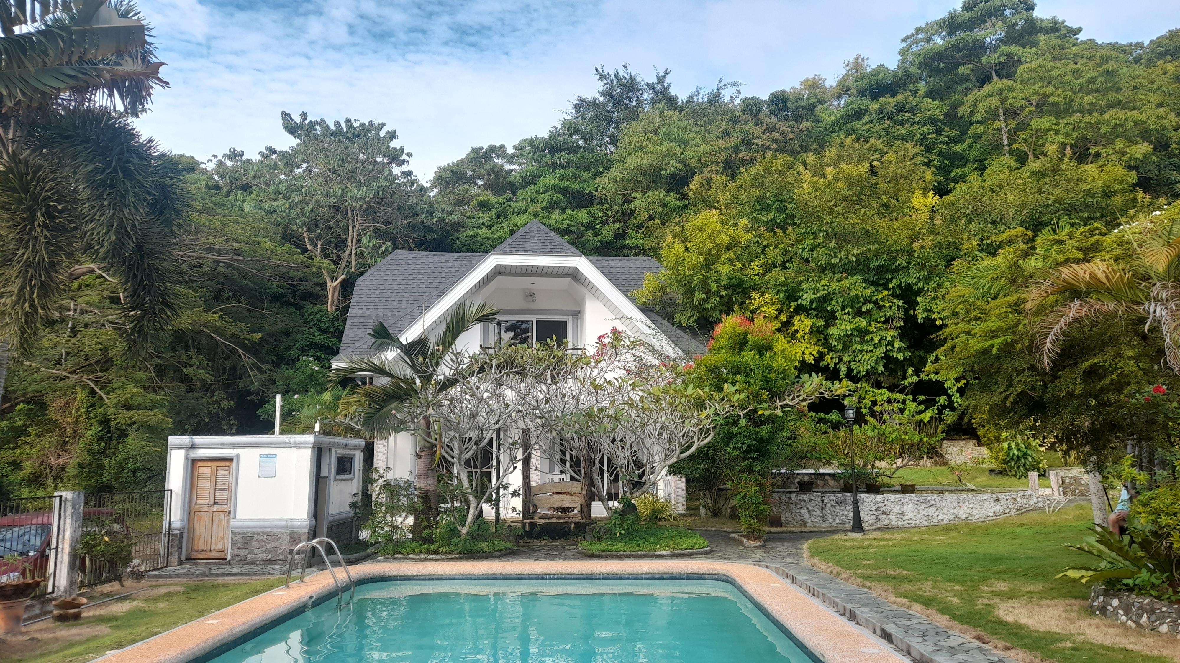 Swimming pool and studio