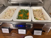 I like veg and rice. It’s good flavors