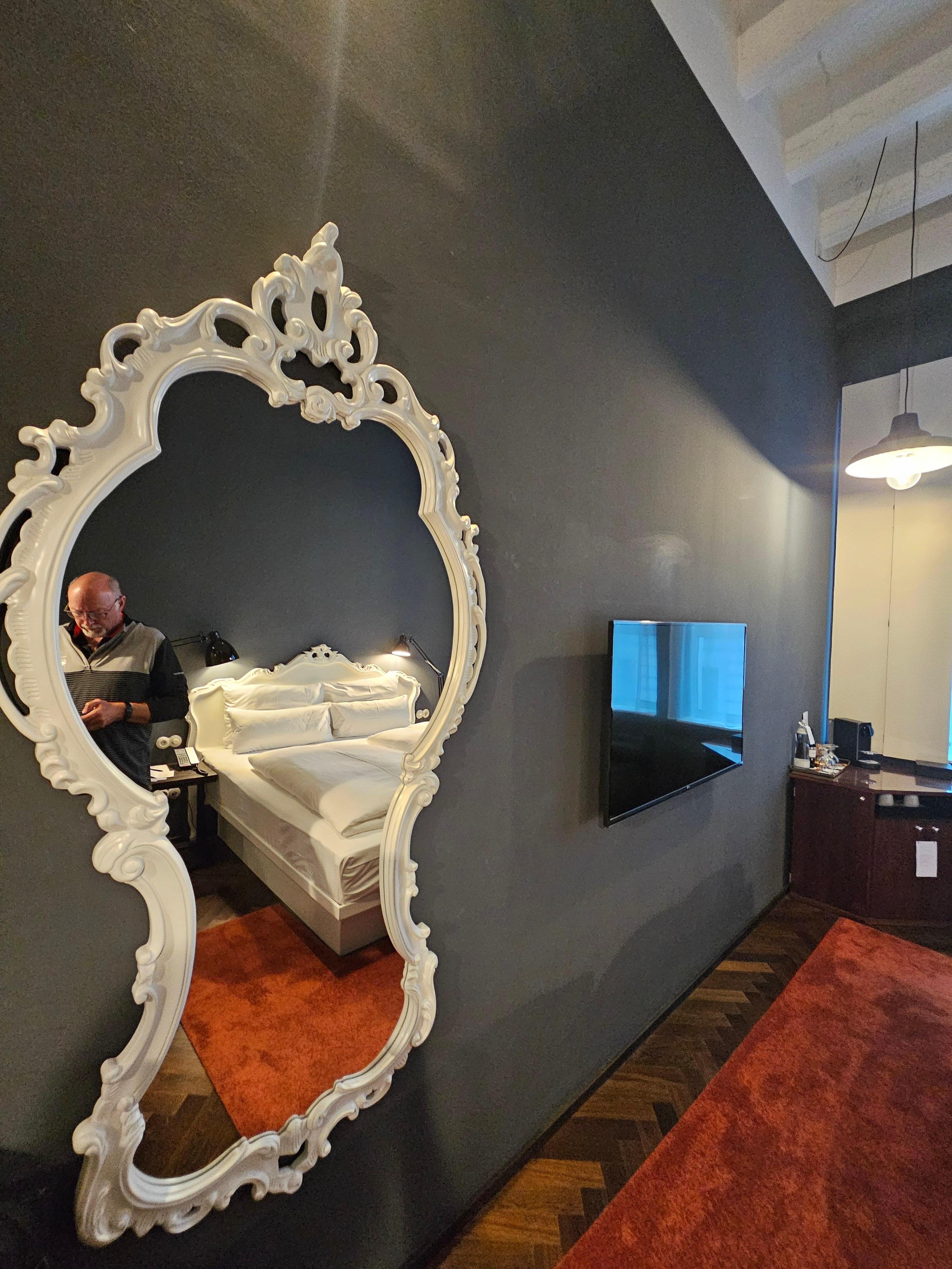 Mirror and TV