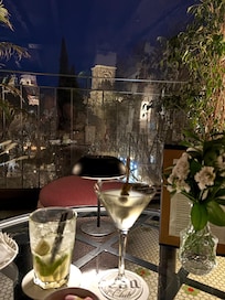 Roof top bar with view of plaza and cathedral