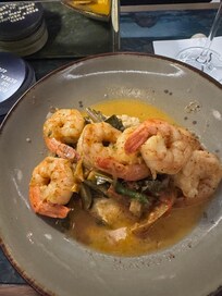 Shrimp & grits with greens