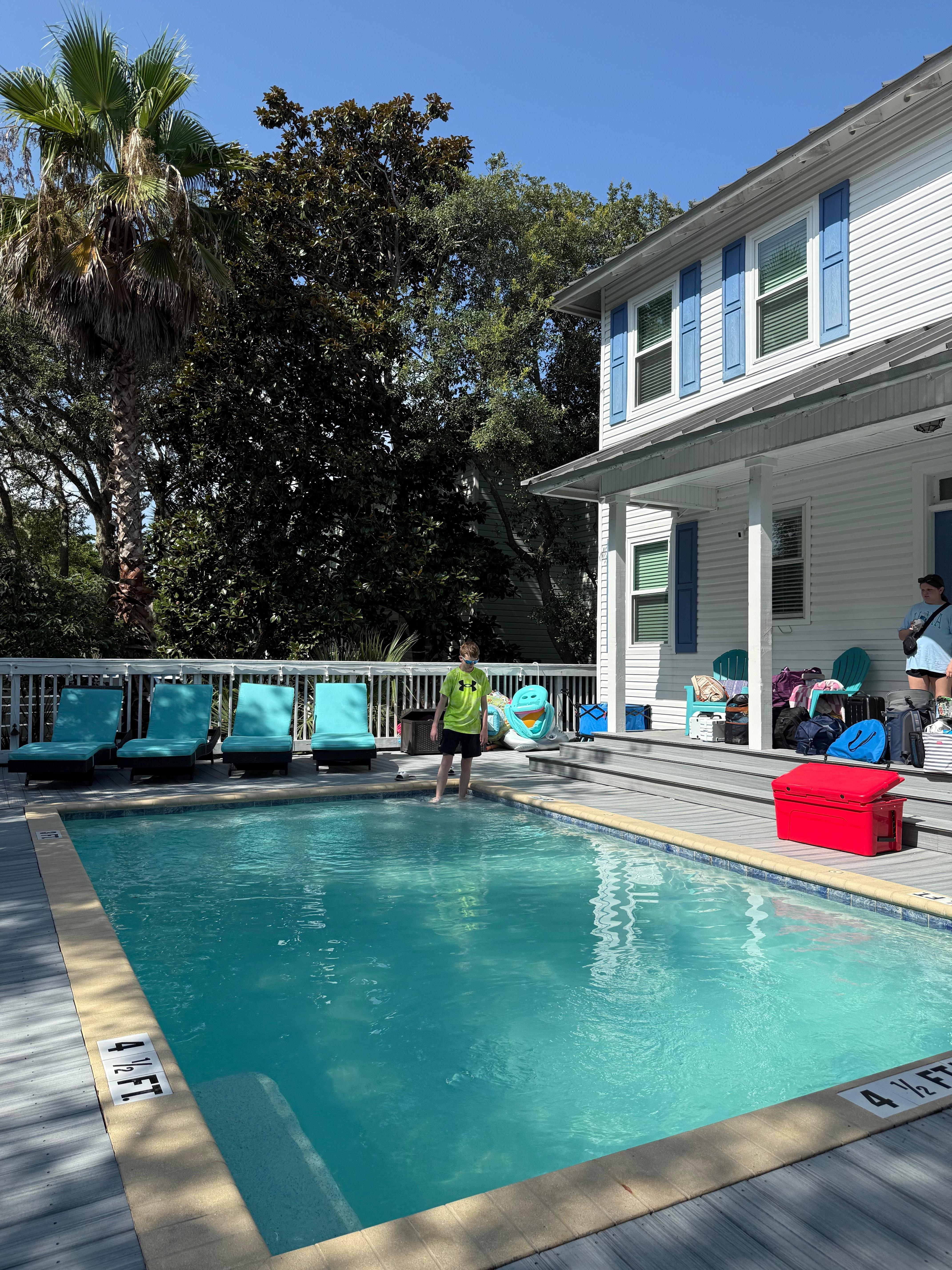 Where we spent the majority of our vacation, plenty of time throughout the day to allow you to swim with a “sun break”