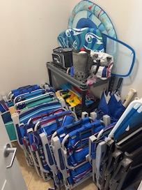 No shortage of beach gear!