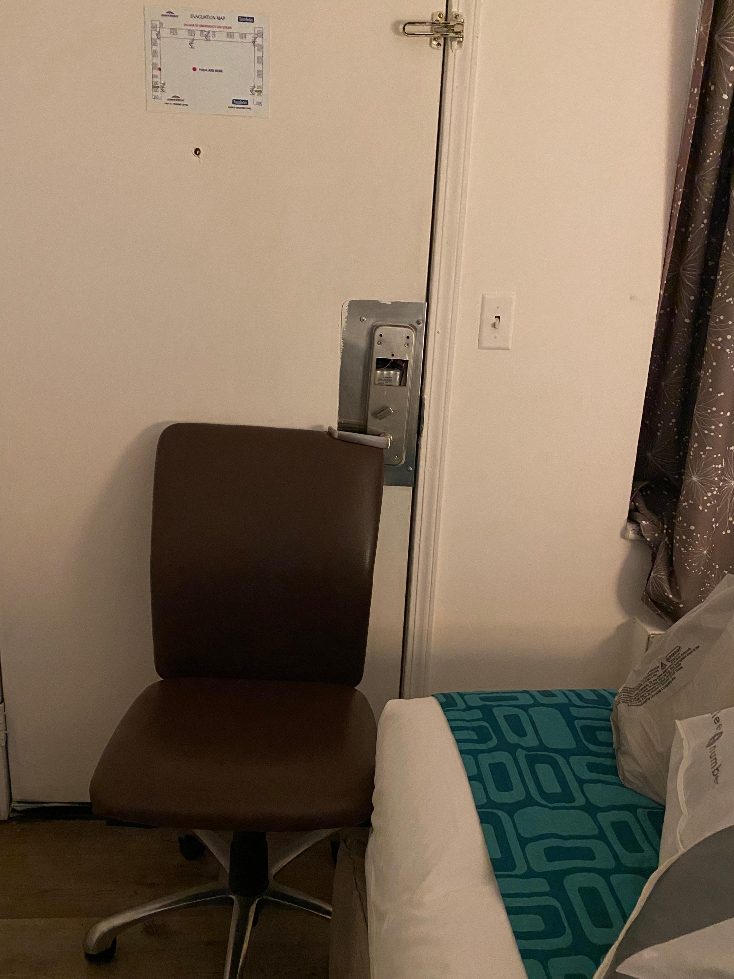 Torn out key mechanism. Like I’s trust that for safety!!