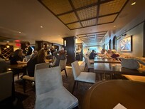 Breakfast area on 33rd floor