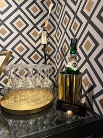 Alkoholfritt bubbel till frukosten