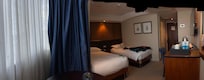 Room a lot smaller than expected from photo on expedia, was told that the room in the picture was now a higher grade room.