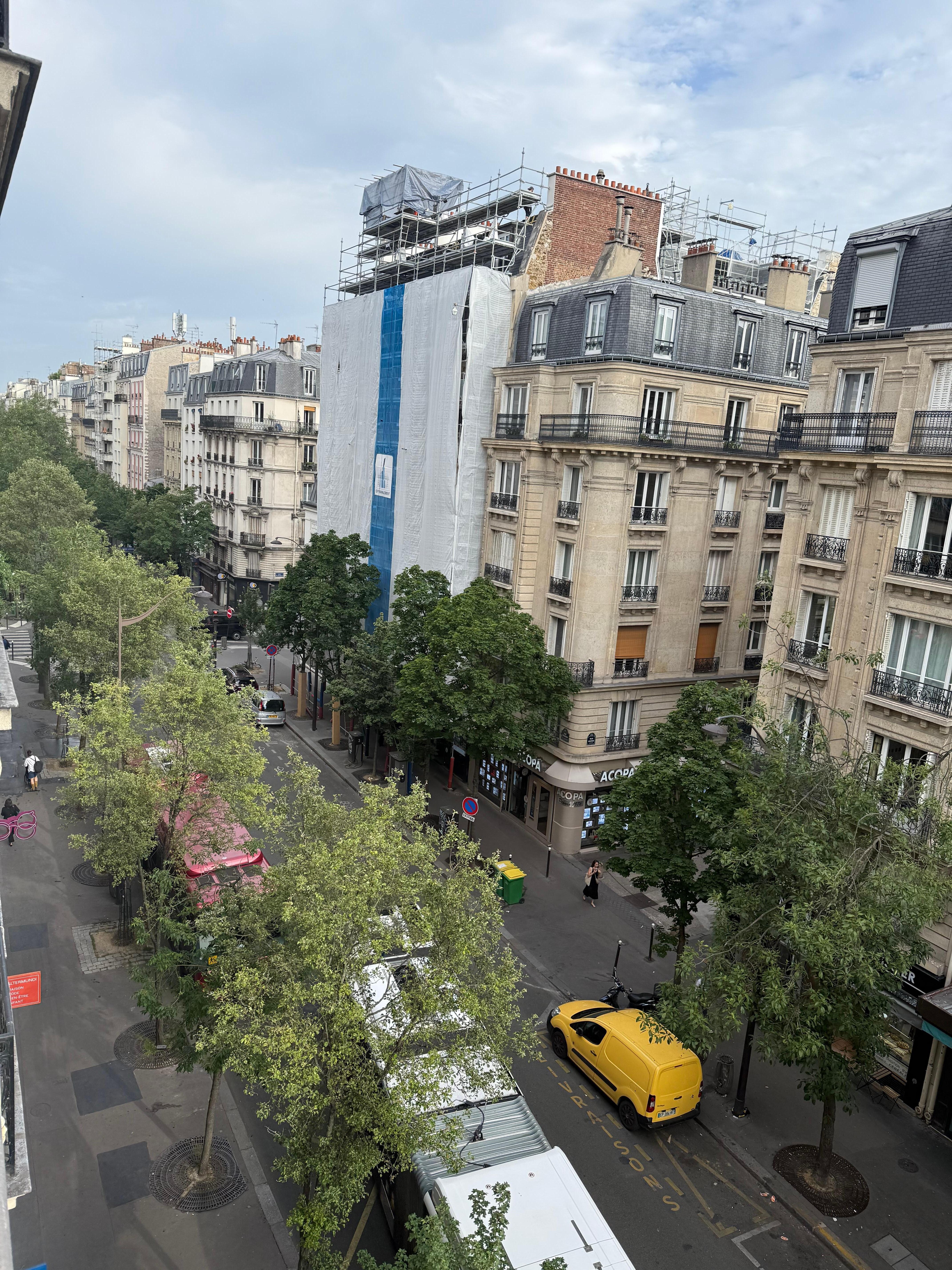 View in opposite direction