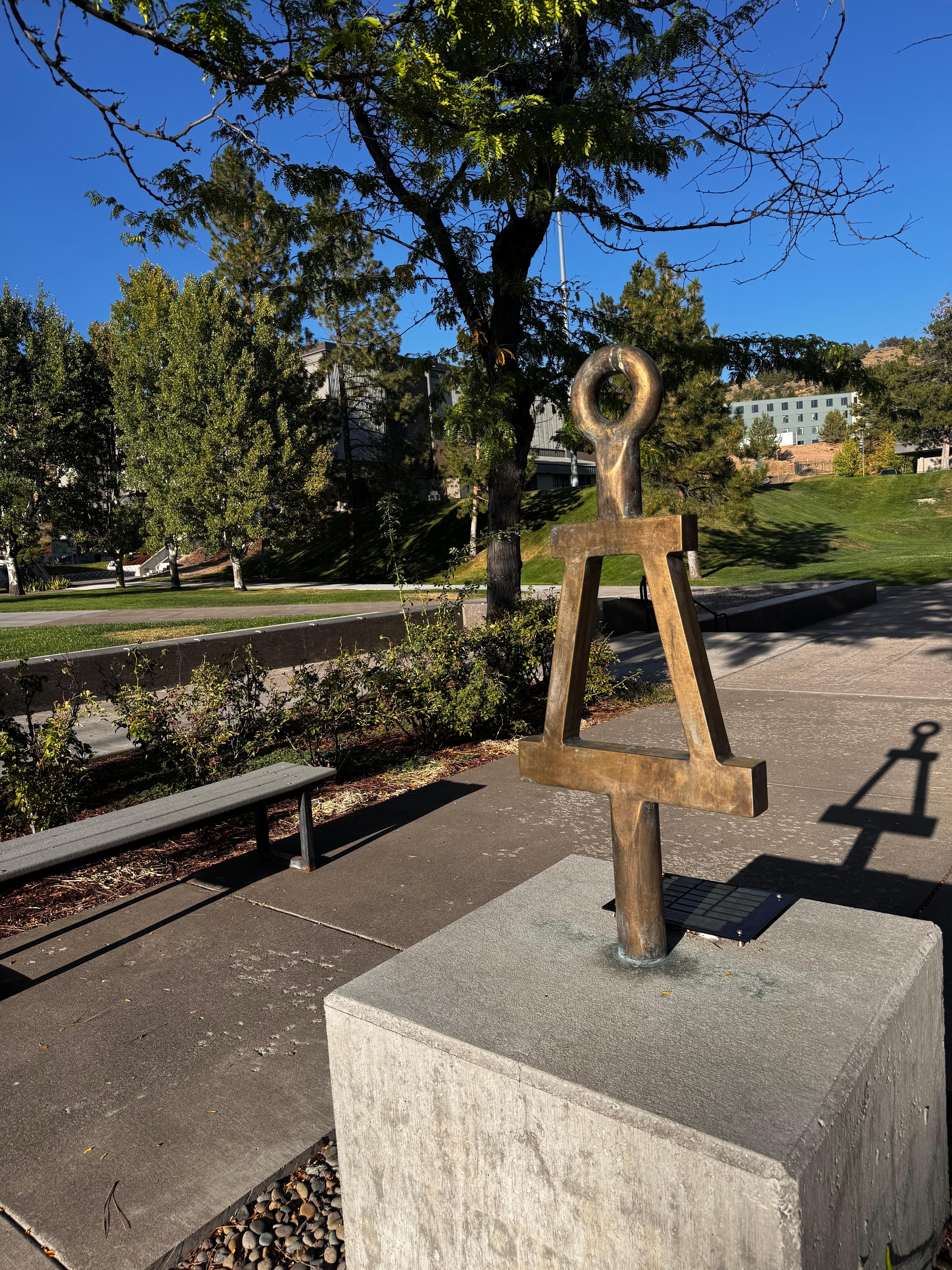 Walking distance to OIT campus.