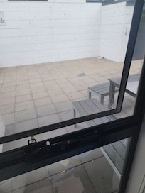 This is the VIEW of a balcony, not the balcony room as advertised.