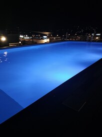 Piscine ouverte jusqu'à 23h