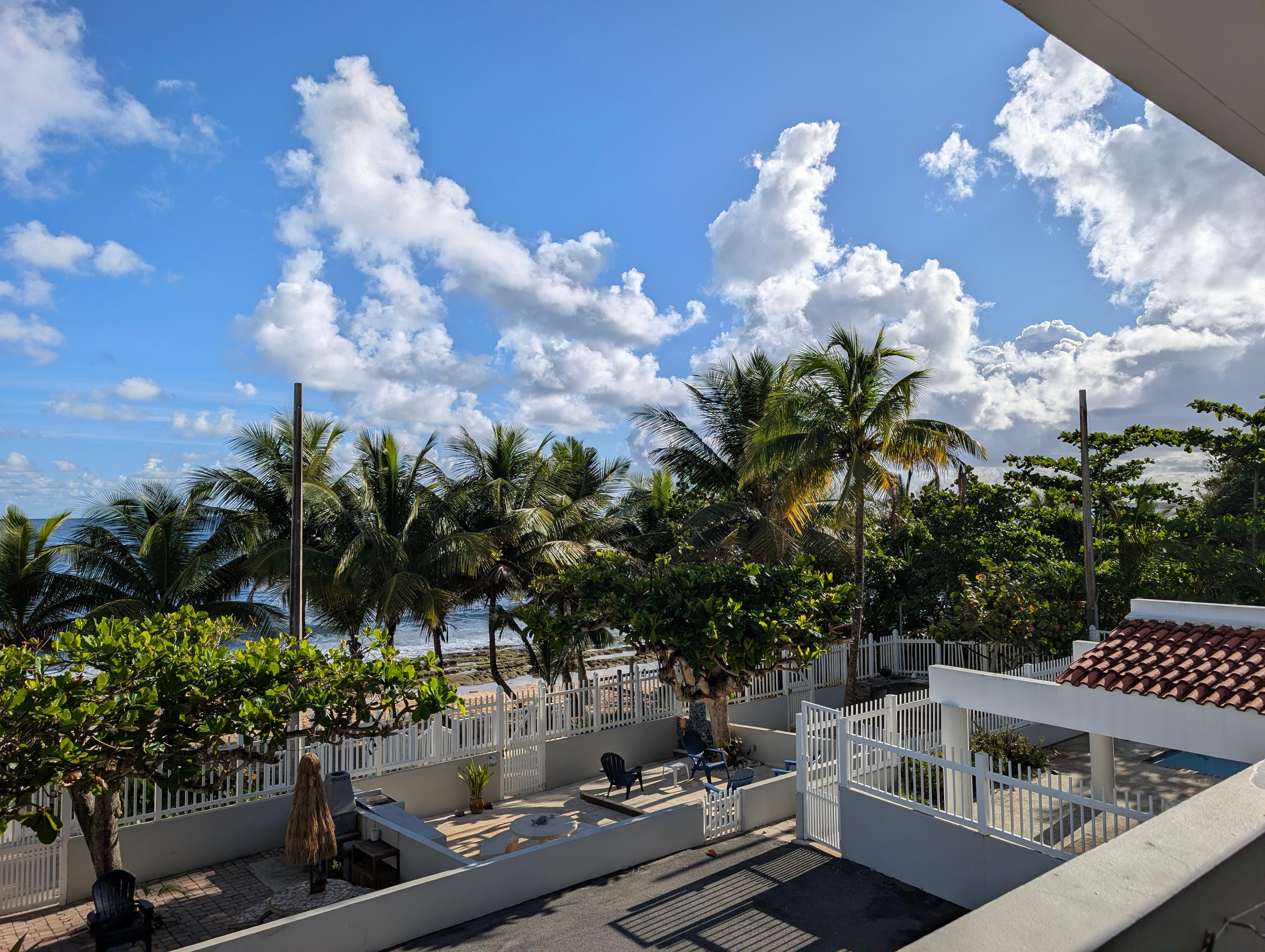 View to your little outside/garden/terrace