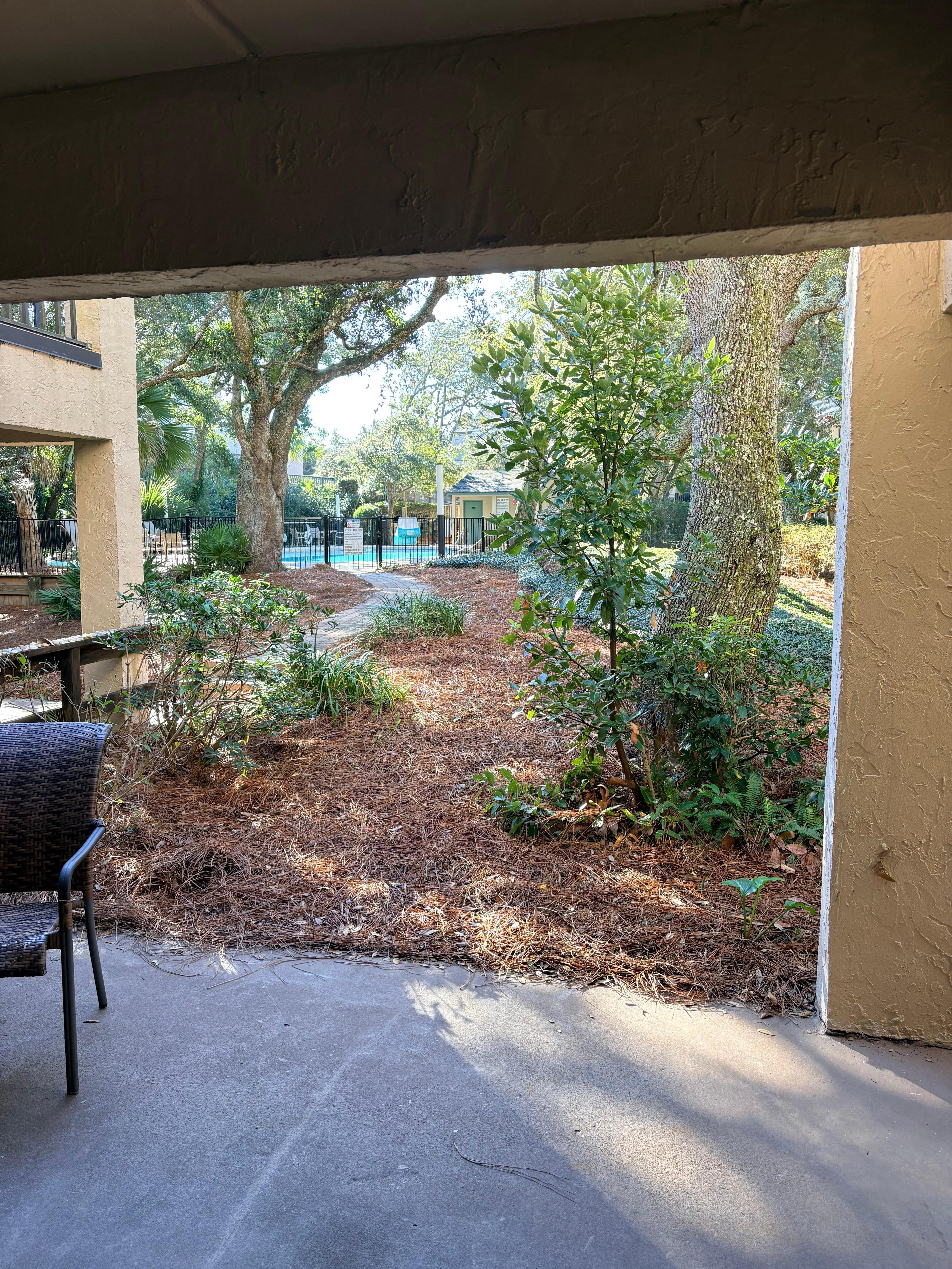 Easy access to pool and beach 