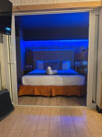 We loved the setup and the lighting‼️