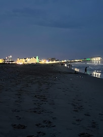 A view of the beach to the Pier