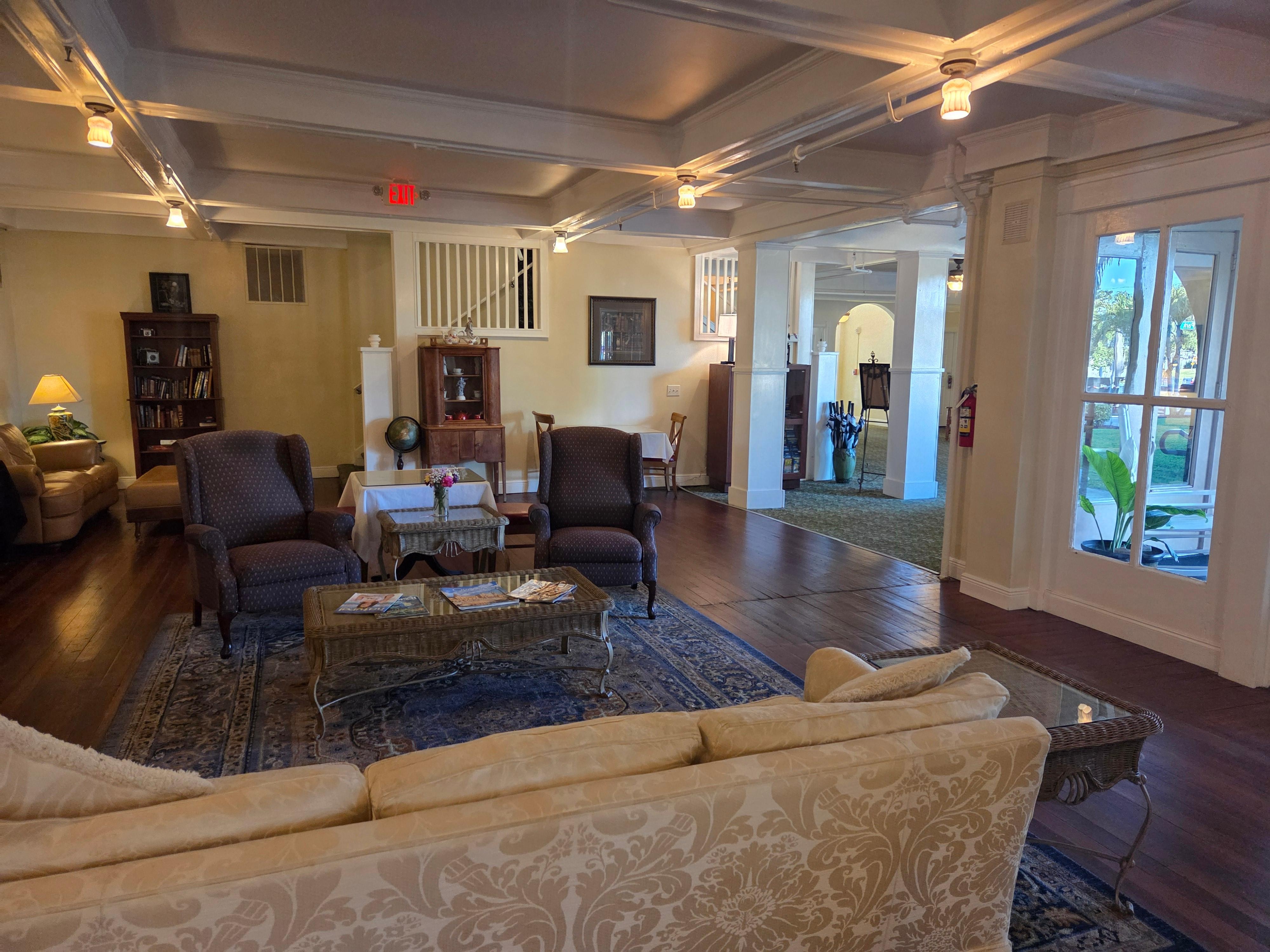 Main Lobby with beverages available