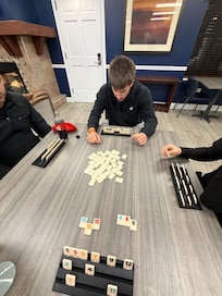 Family game night in the lobby🙌🏻