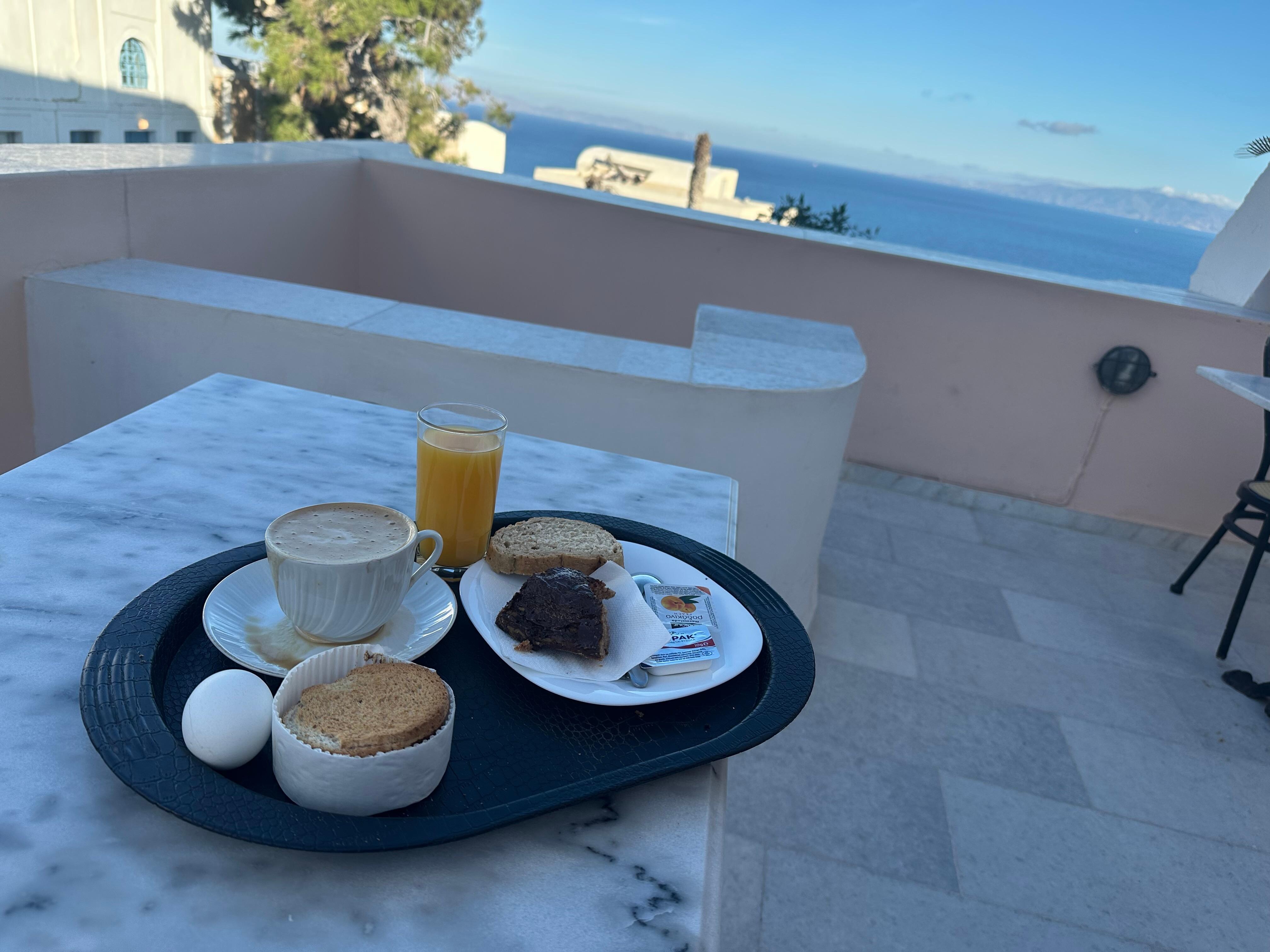 Breakfast marcos rooms