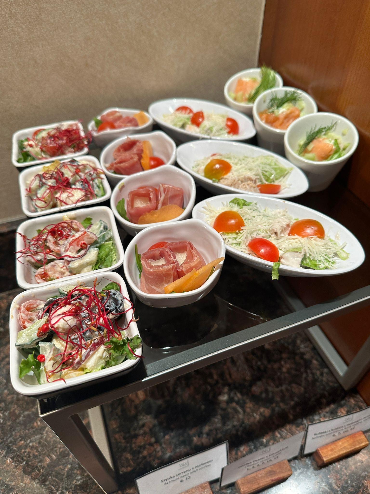 Executive lounge starters (very good)